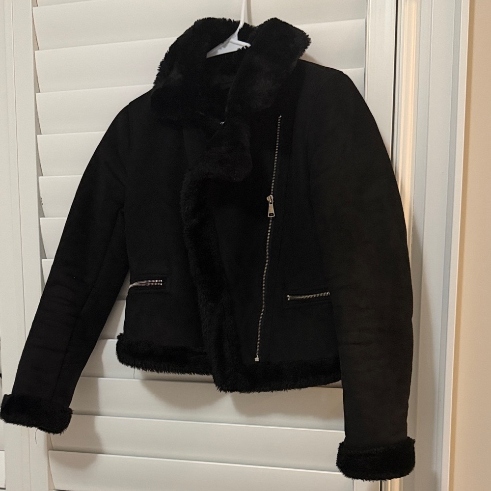 Pull&Bear Black Teddy Jacket with Faux Fur Trim